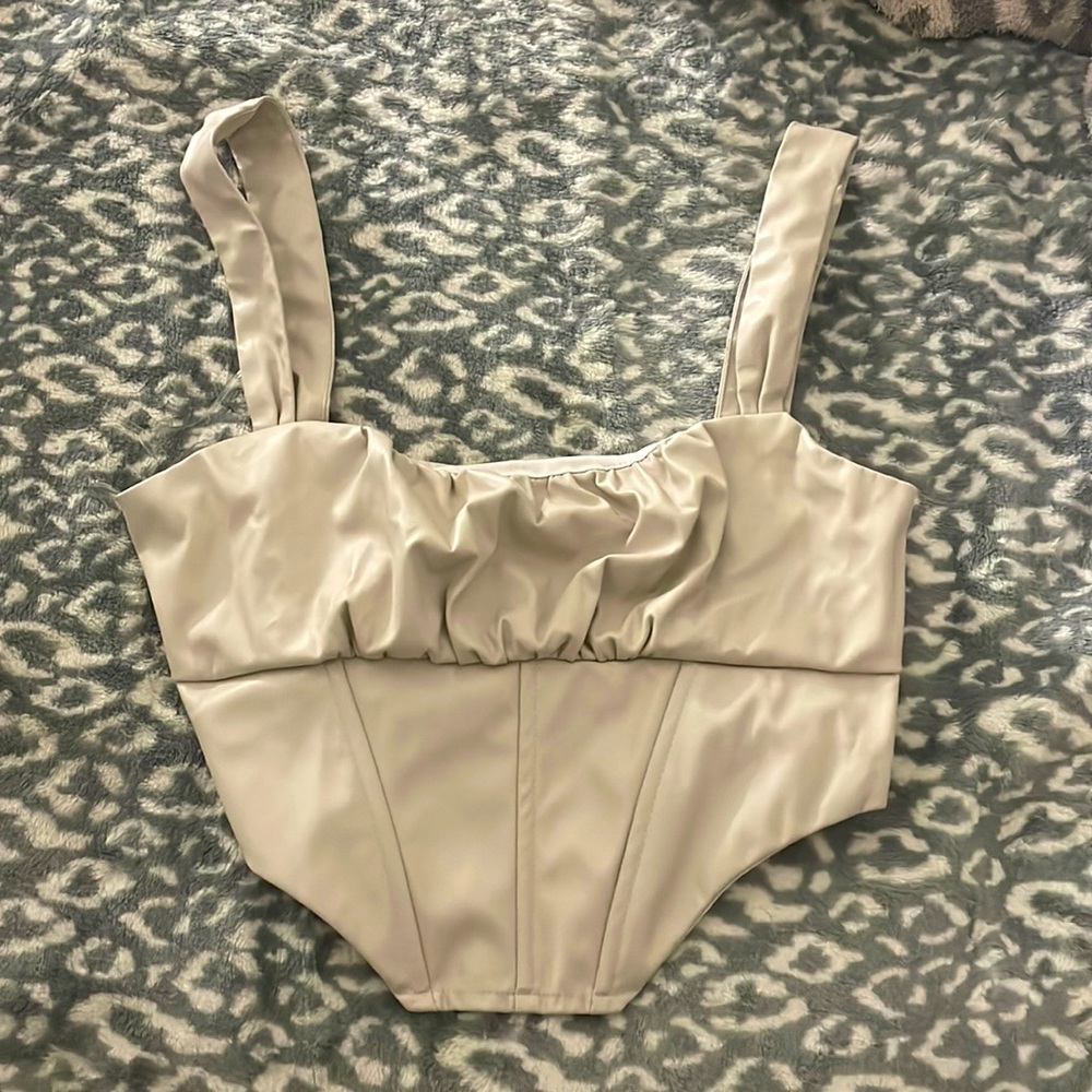 A PacSun crop top! It’s a size small